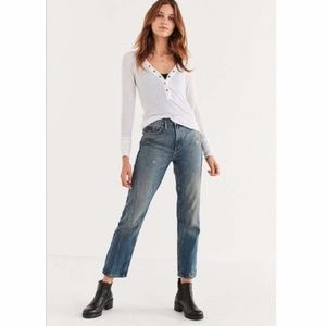 Calvin Klein High Rise Straight Leg Jean - 29  7/8